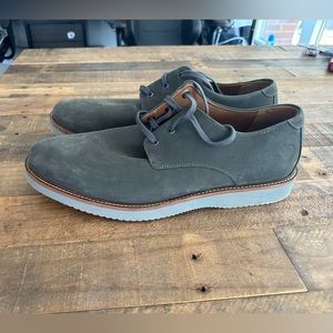 Dunham Suede and Leather Shoes